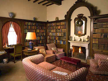 The library of Villa Le Foce